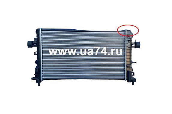 Радиатор трубчатый мкпп/робот Opel Astra (H) 1.6/1.8 / Zafira (B) 05- (Сломано крепление) Дисконт 10%