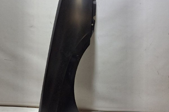 Крыло правое с отверстием под повторитель Hyundai Elantra III 2000-2010 (Тайвань) Дисконт 10%