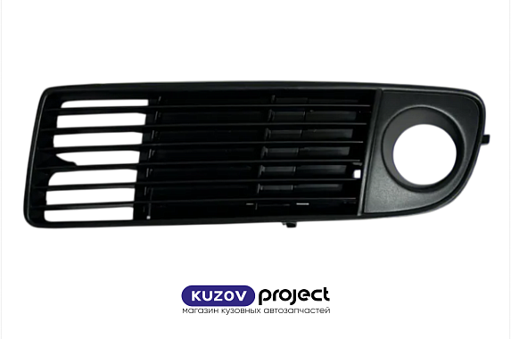 Оправа туманки левая Audi A6 1997-2001 (Тайвань)